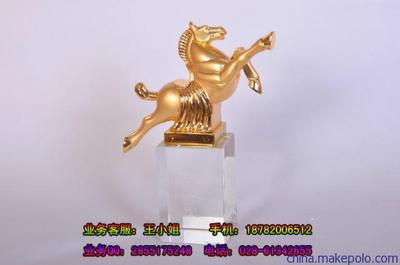 酒店慶典禮品全攻略 水晶定制與花卉工藝的完美結(jié)合